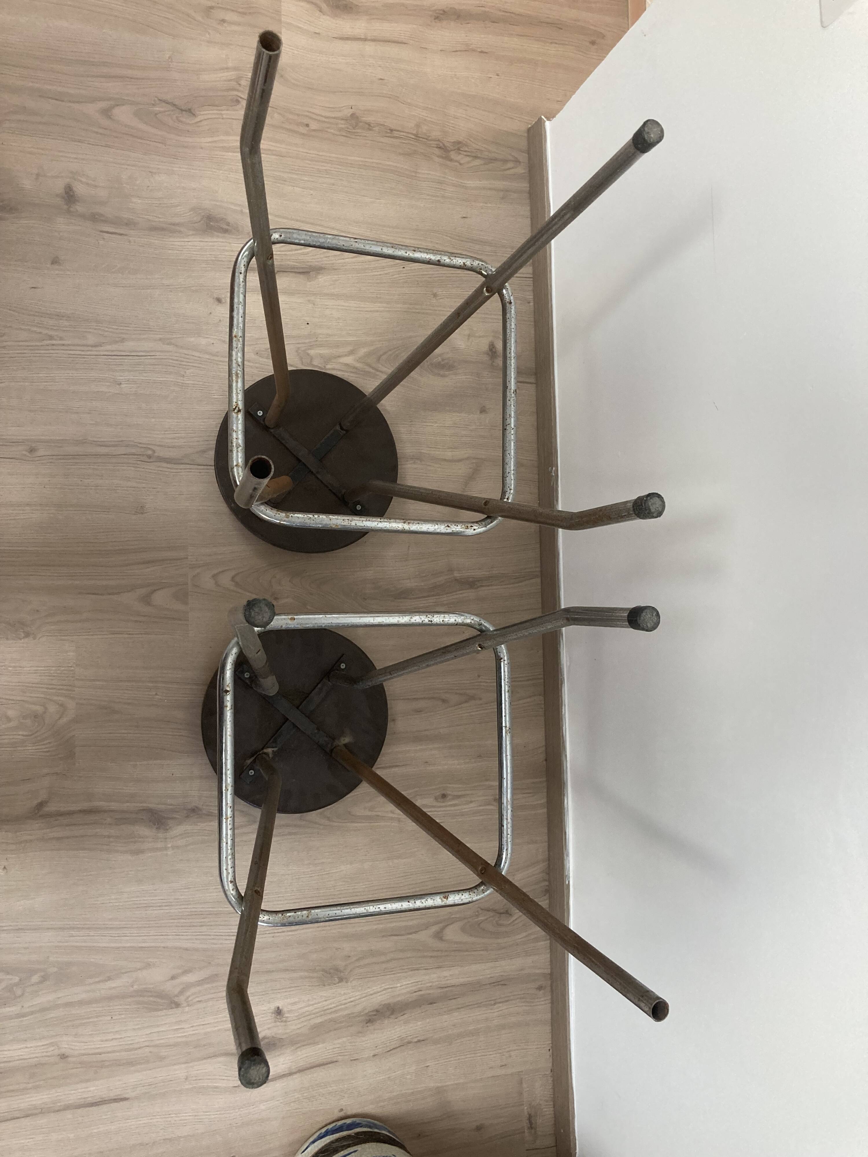 Paire de tabourets de bar metal chrome soudexvinyl circa 1970 design