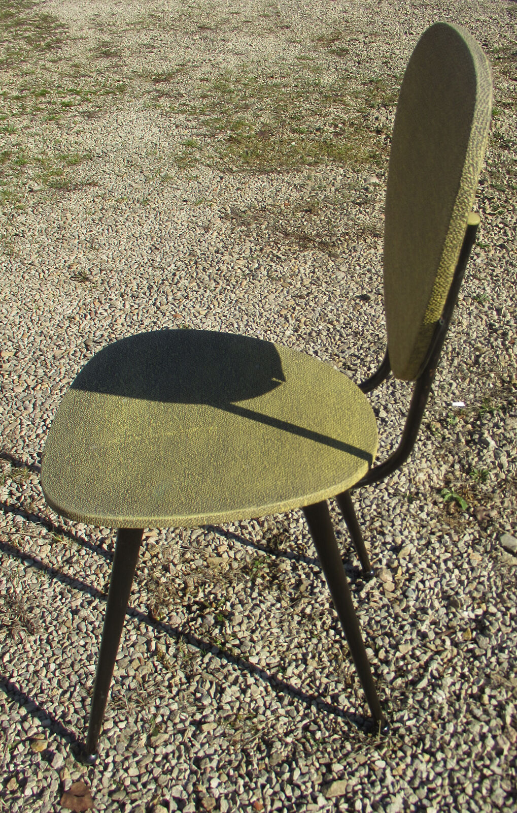 2 vintage chairs, metal and skaï