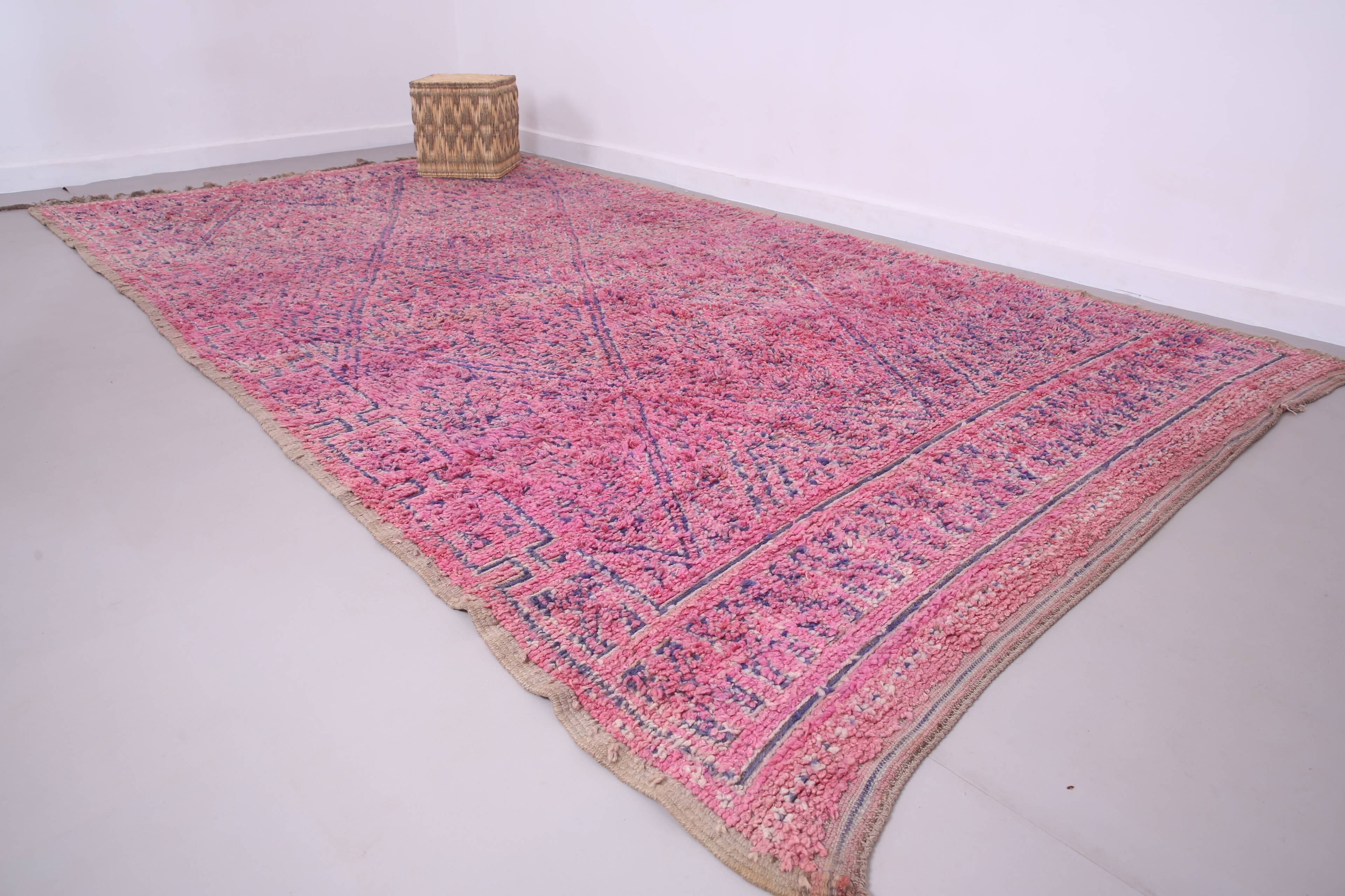 Vintage Moroccan Rug 212 x 381 cm - Beni Mguild rug - Handmade berber rug