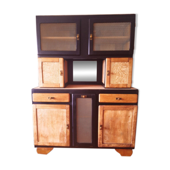 Vintage Mado buffet from the 1950s, restored and revamped, made of solid oak.