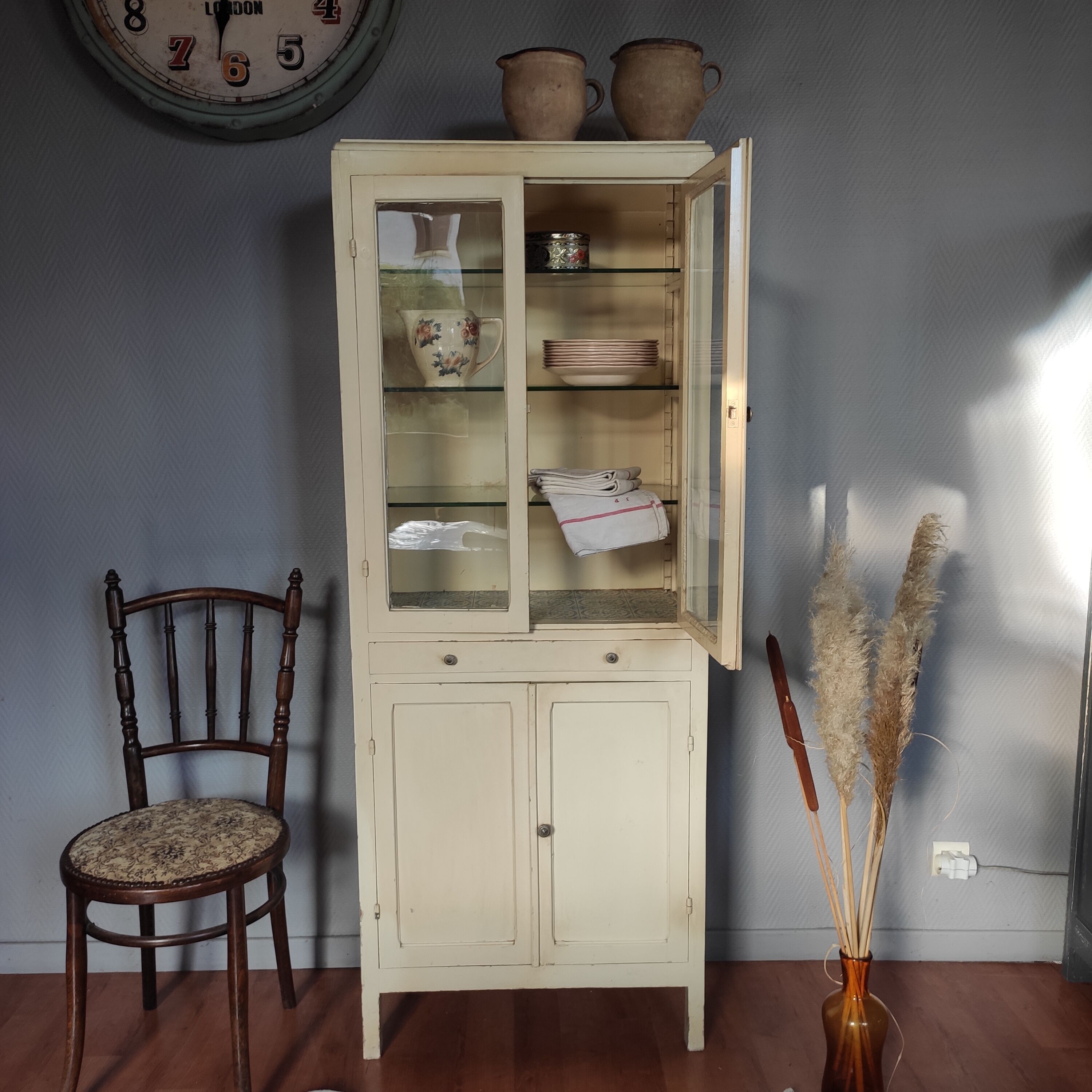 Parisian glazed wardrobe