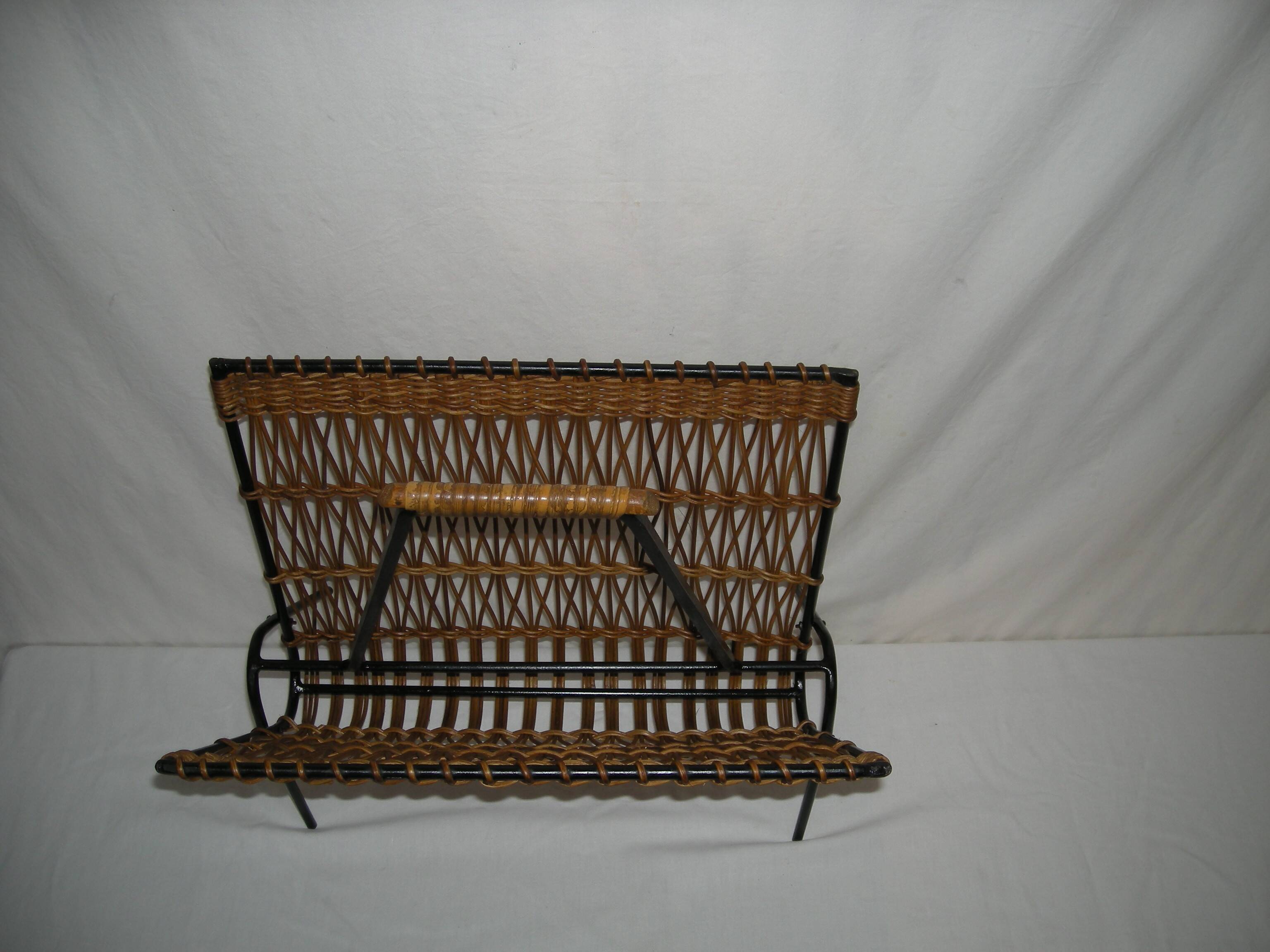 Rattan magazine rack from the 1950s