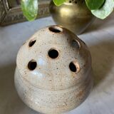 For vintage sandstone flower