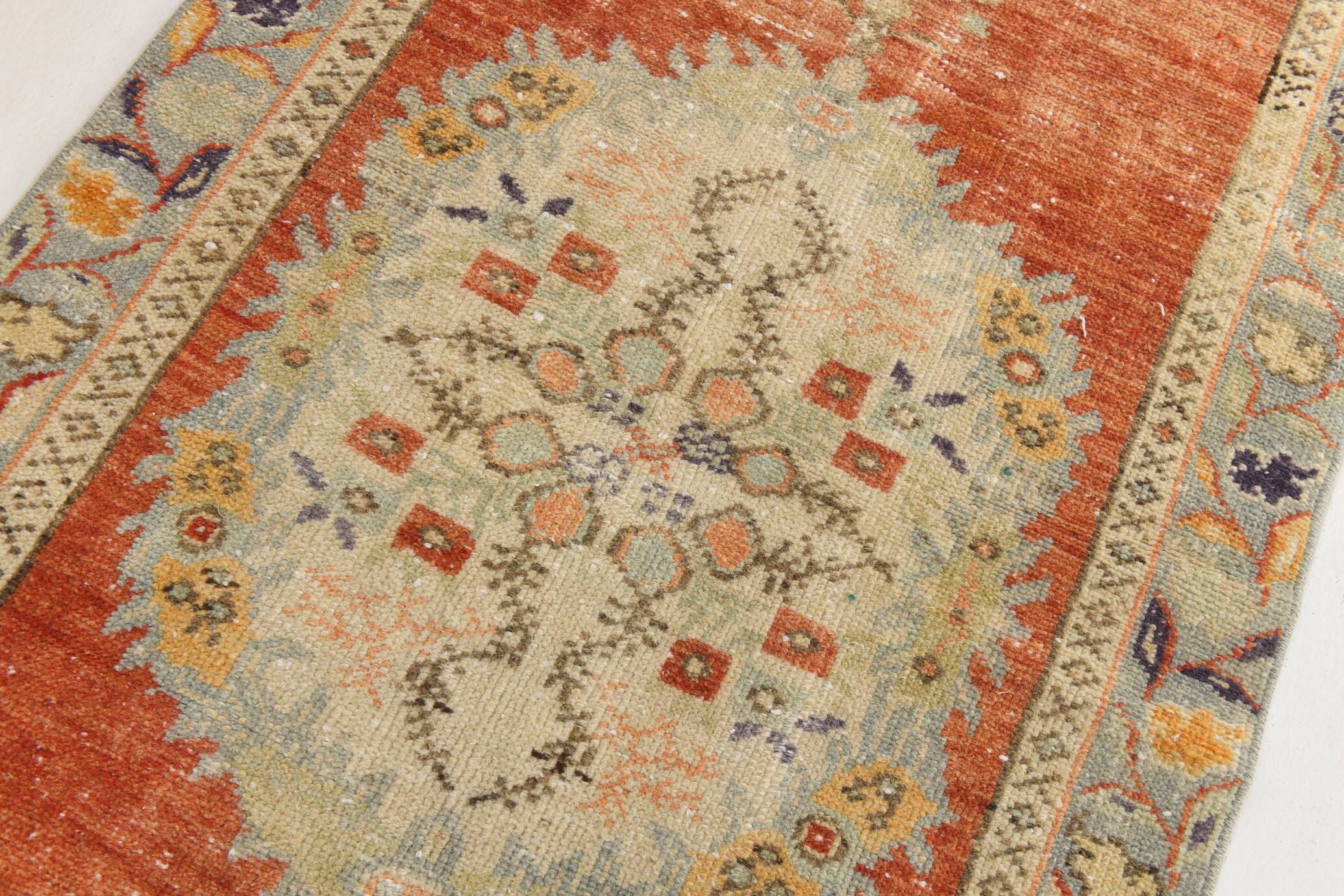 3x12 Turkish Runner Rug, 81x368Cm