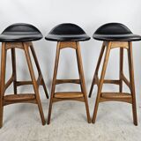 Lot de 3 tabourets de bar en teck d'Erik Buch Danish Design