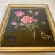 Tableau bouquet de fleurs peint sur velours signée
