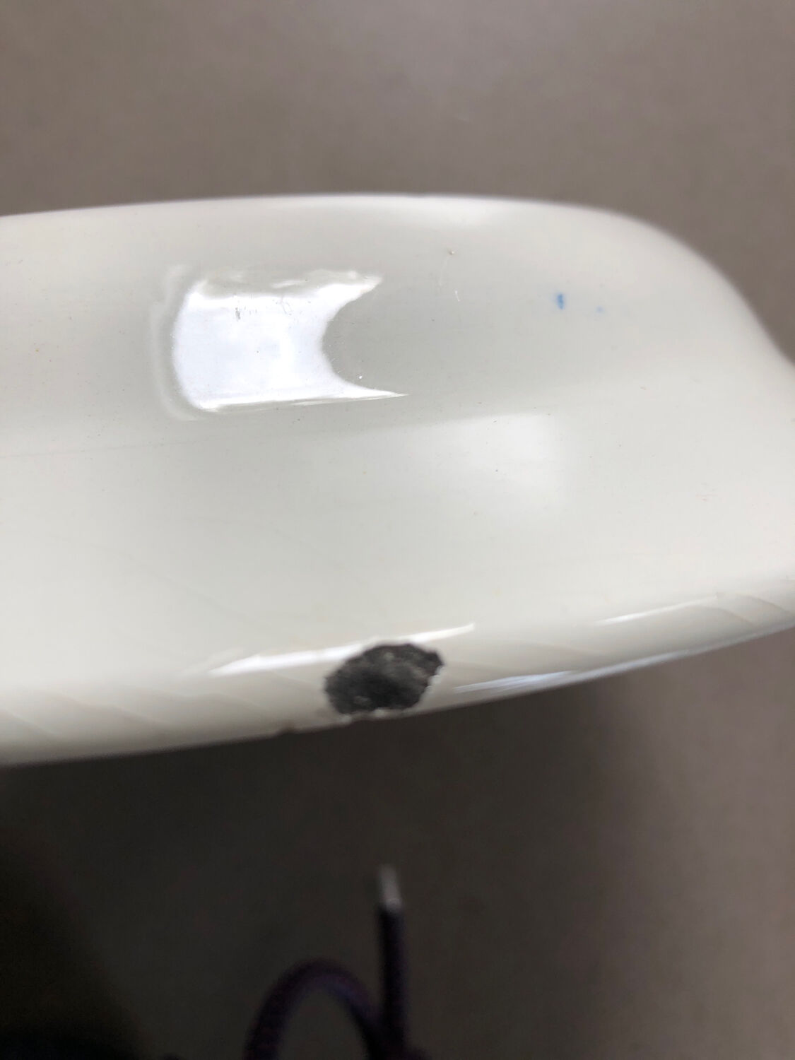 2 deep plates Tournai porcelain 20th century