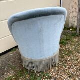 Fauteuil crapaud en velours bleu ciel