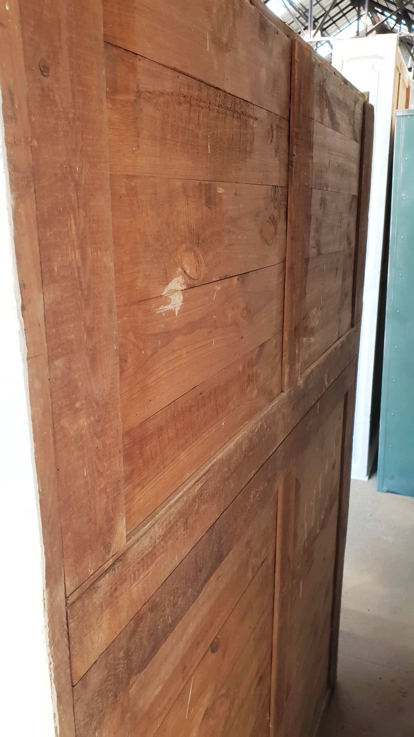 Armoire ancienne