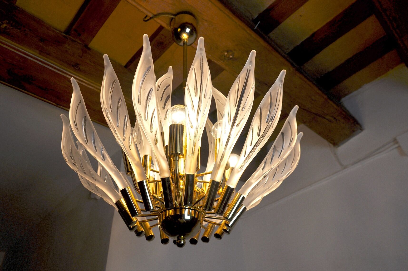Venini's floral chandelier, murano glass leaves, Italy, 1970