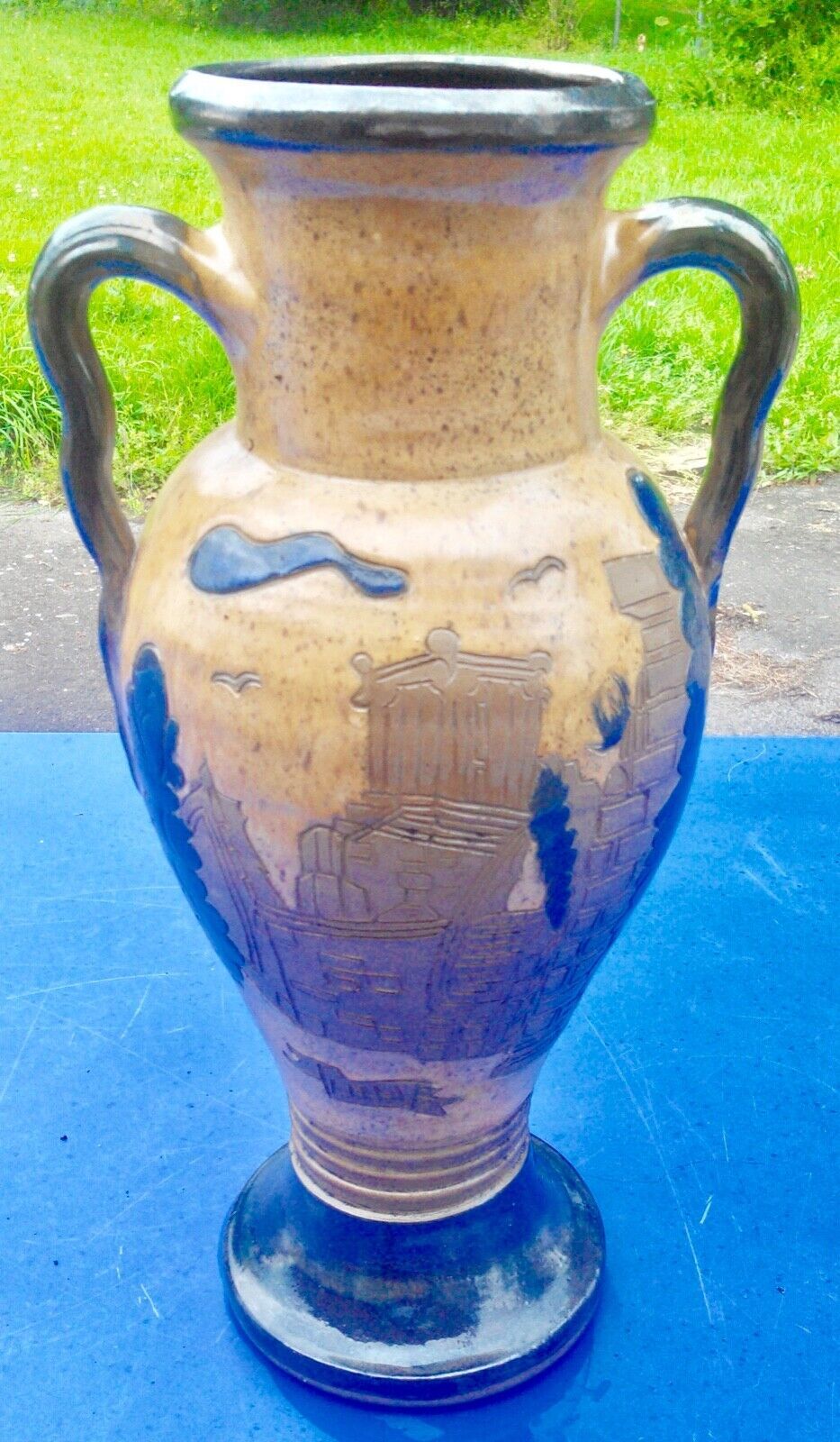 Old breton vase in sandstone decoration breton couple and view of Auray signed