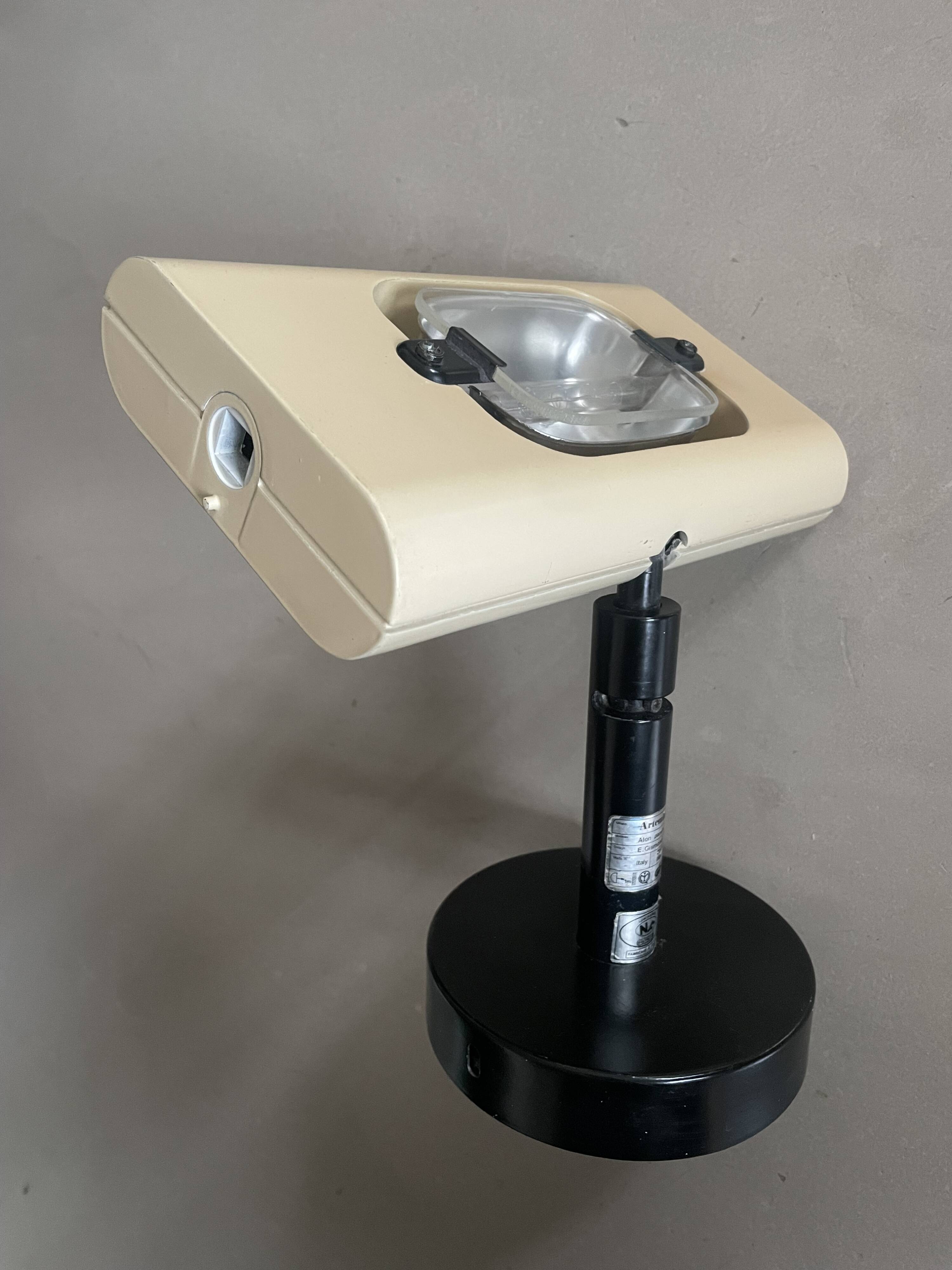 Applique / spot Artemide design Ernesto Gismondi