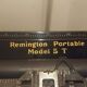 Machine à écrire Remington Portable Model 5T
