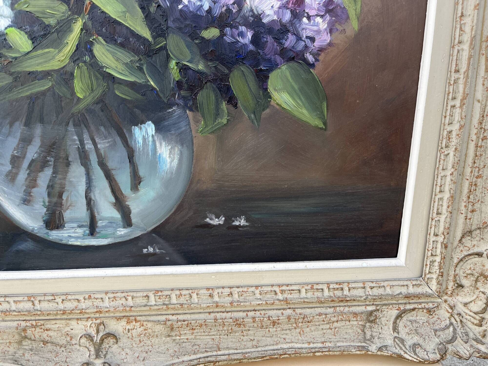 Painting signed G. Evrard – Bouquet of lilacs in a vase