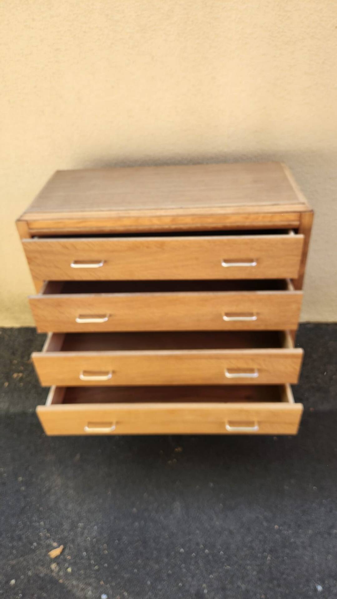 Superbe commode vintage rétro en bois 4 tiroirs pied compas style anné