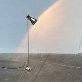 Minimalist brass floor lamp from the mid-century by Dieter Schulz for Wohnbedarf Ag, 1950s.