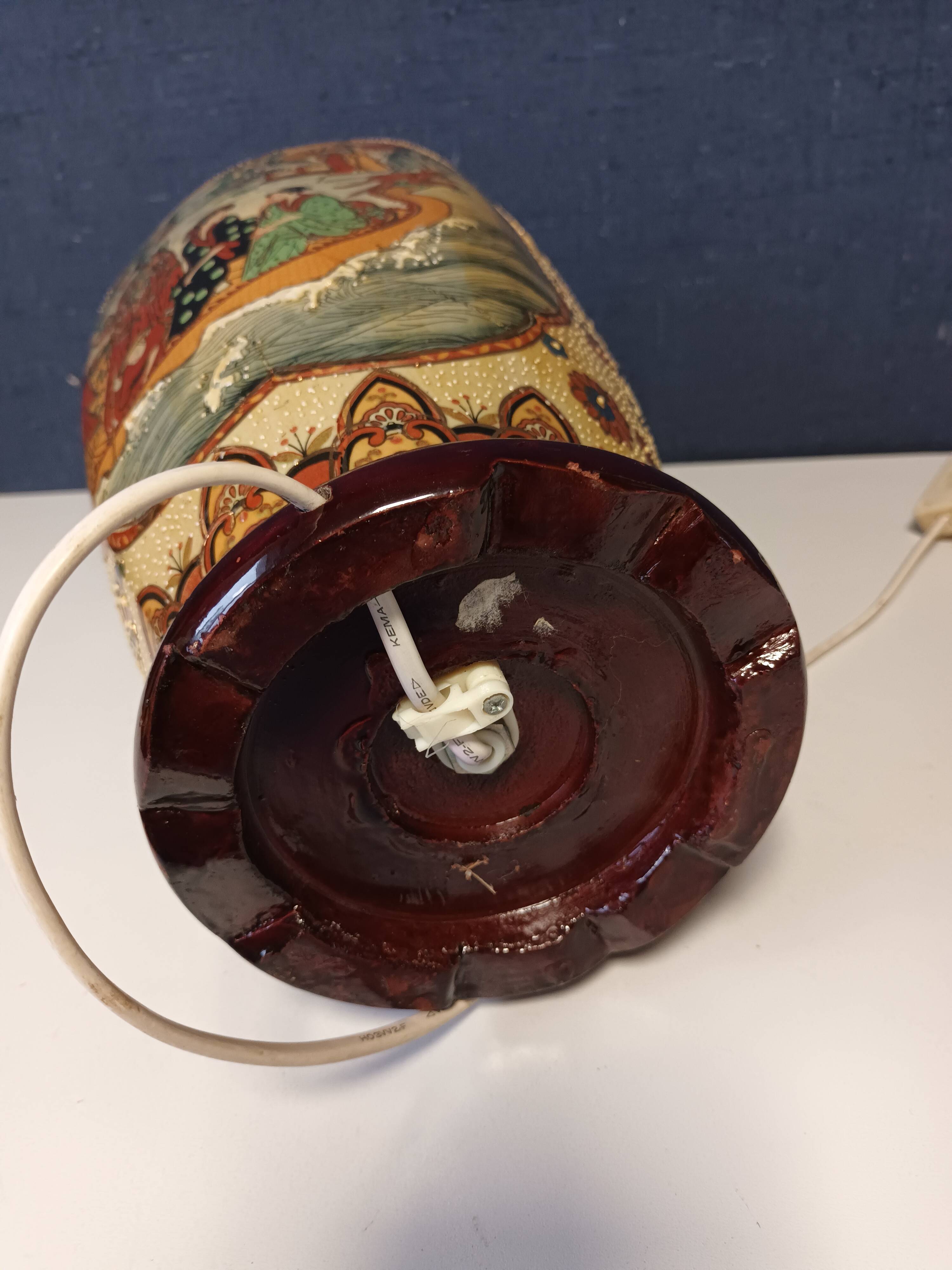 Asian ceramic lamp
