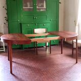 Extendable rosewood table