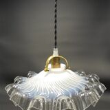Opaline suspension