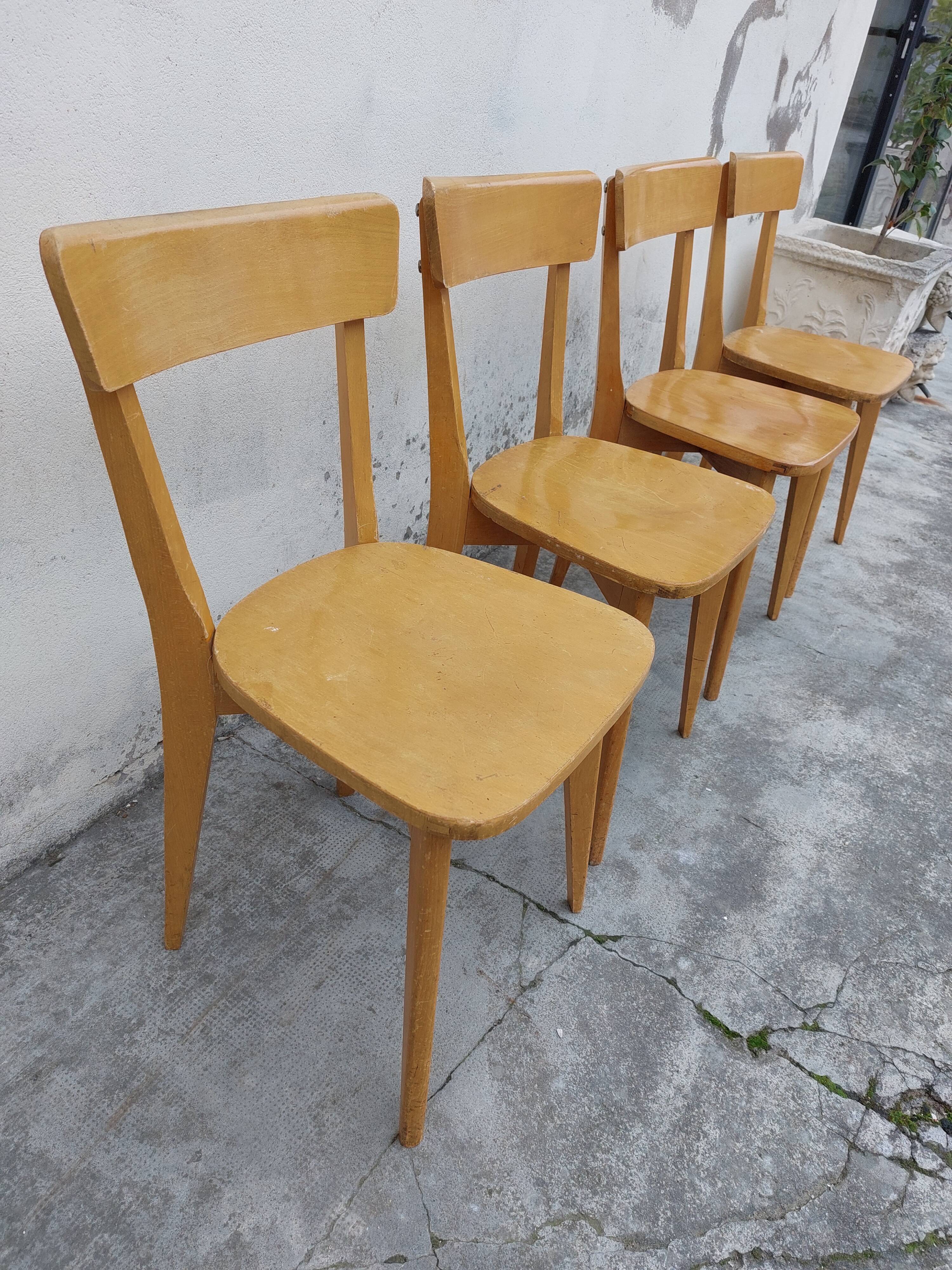 Série de 4 chaises de bistrot année 50