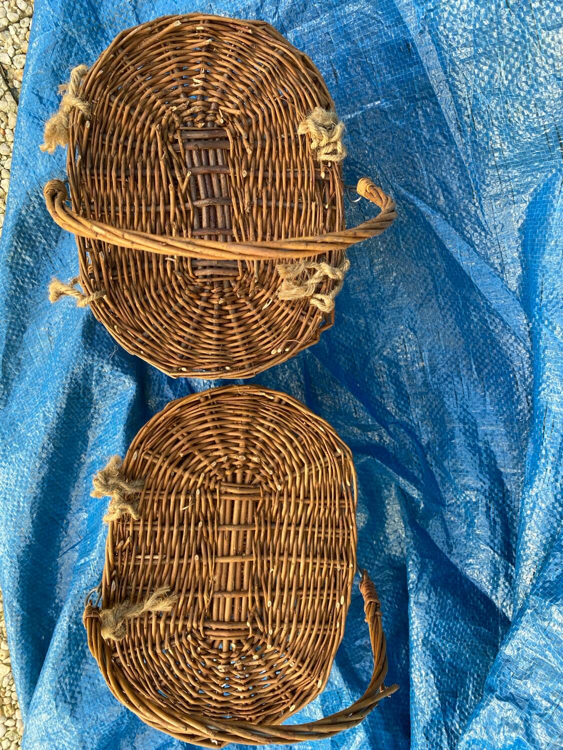 Lot de 2 petits paniers en osier tressés main
