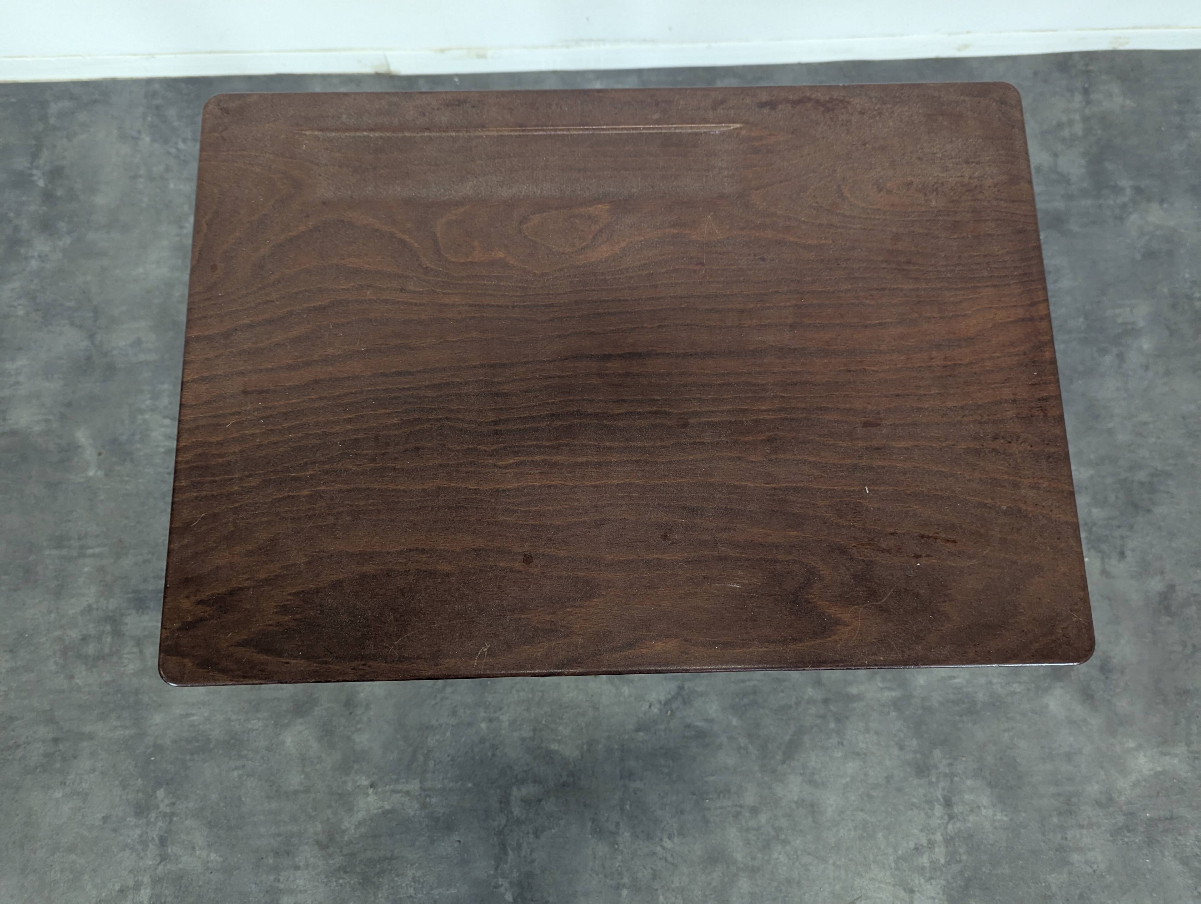 Scandinavian children's desk and chair