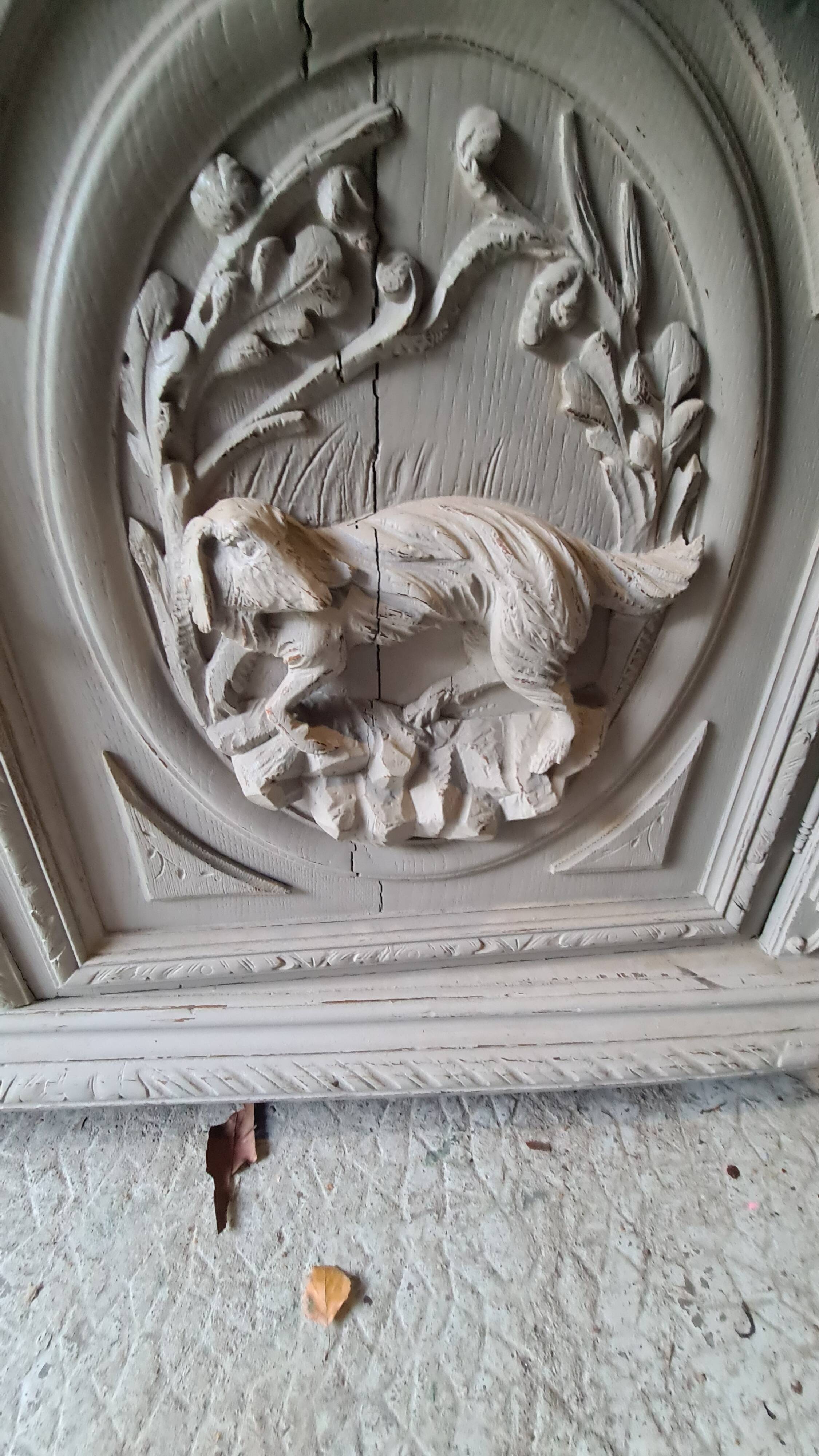 Old hunting buffet with original beige patina / hunting furniture