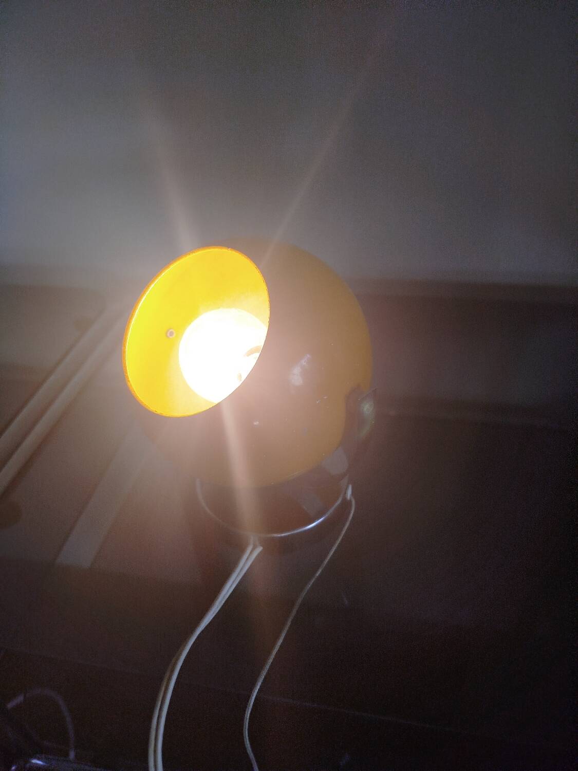 Yellow eyeball lamp, 1979s