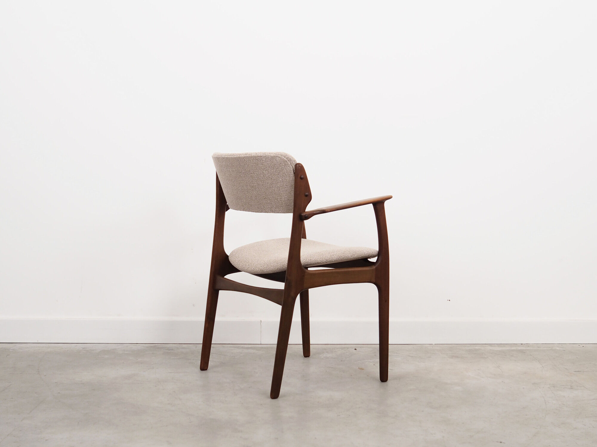 Set of two walnut chairs, Danish design, 1960s, designer: Erik Buch