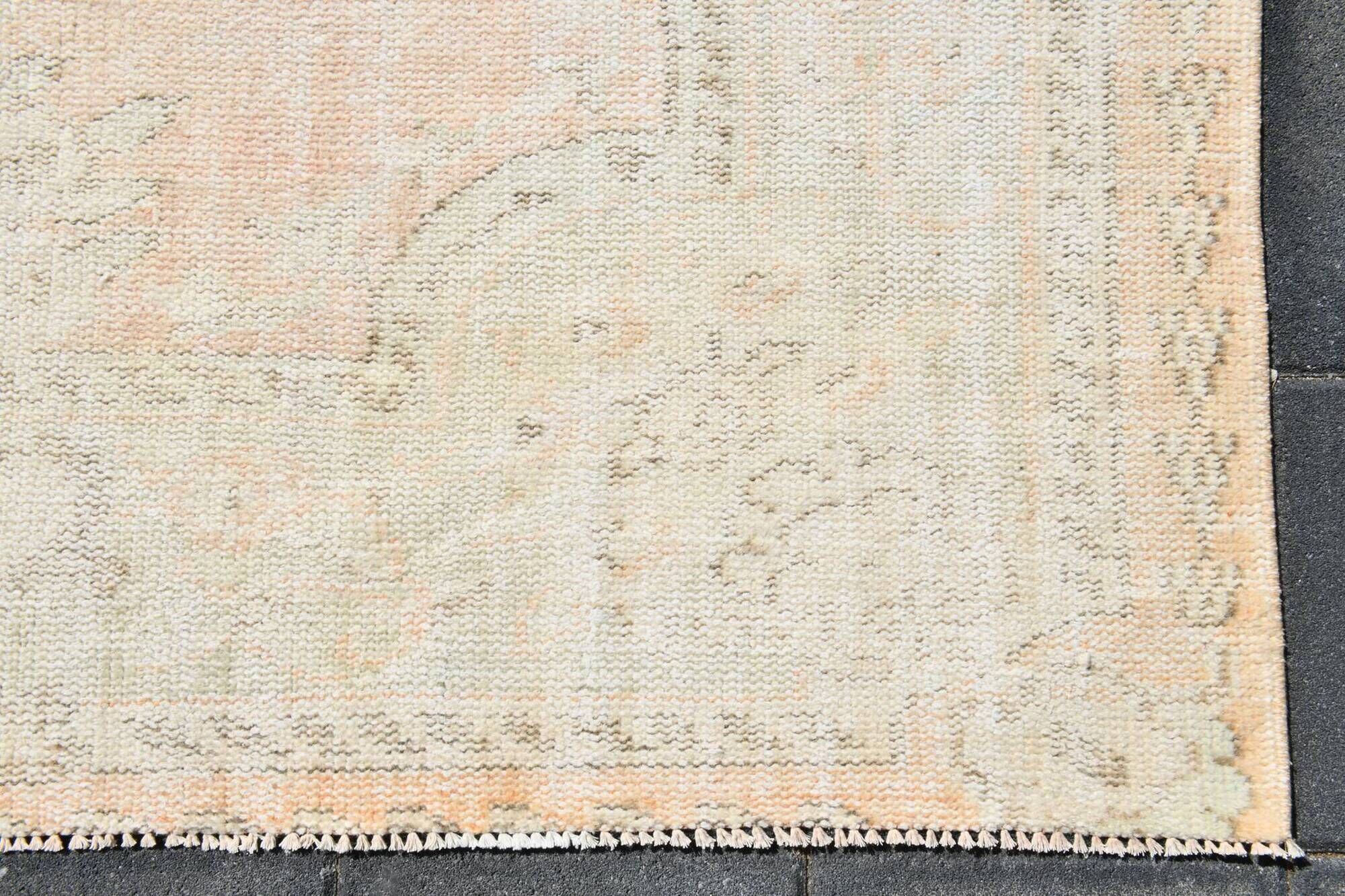 Pale Blush Vintage Area Rug, 182x304 Cm Faded Wool Carpet, 182x304 Cm