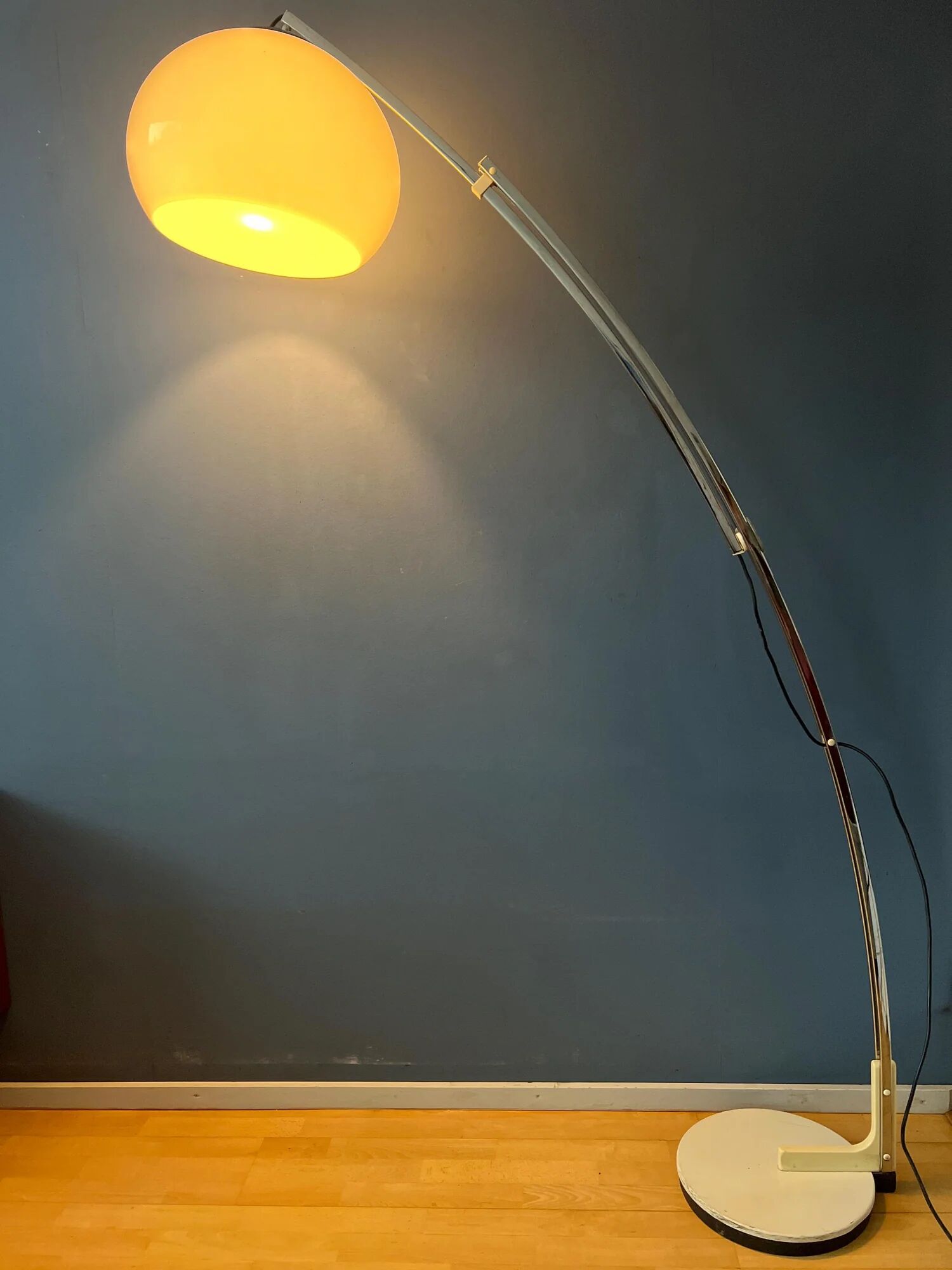 Italian mid-century Goffredo Reggiani arc floor lamp with white plexiglass shade