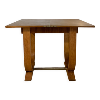 Art deco table