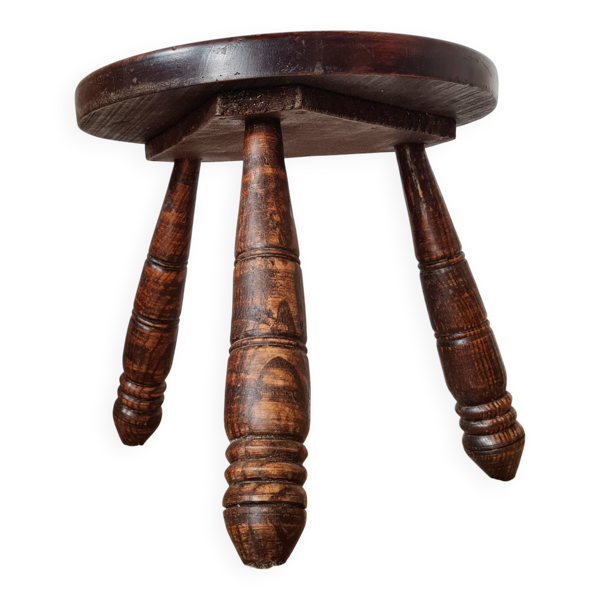 Petit tabouret tripode brutaliste en bois tourné – Vintage ann