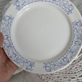 4 vintage porcelain dessert plates with blue border