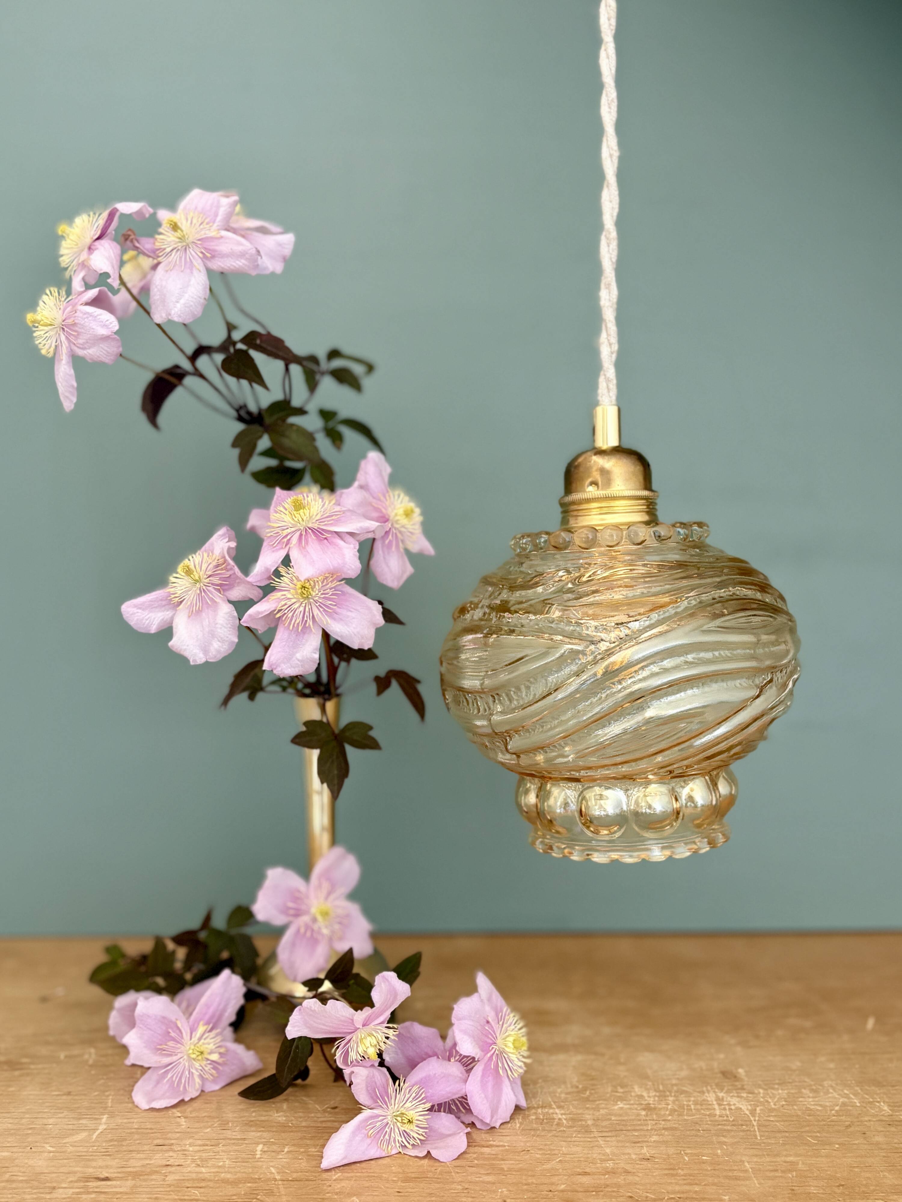 Vintage amber glass suspension globe