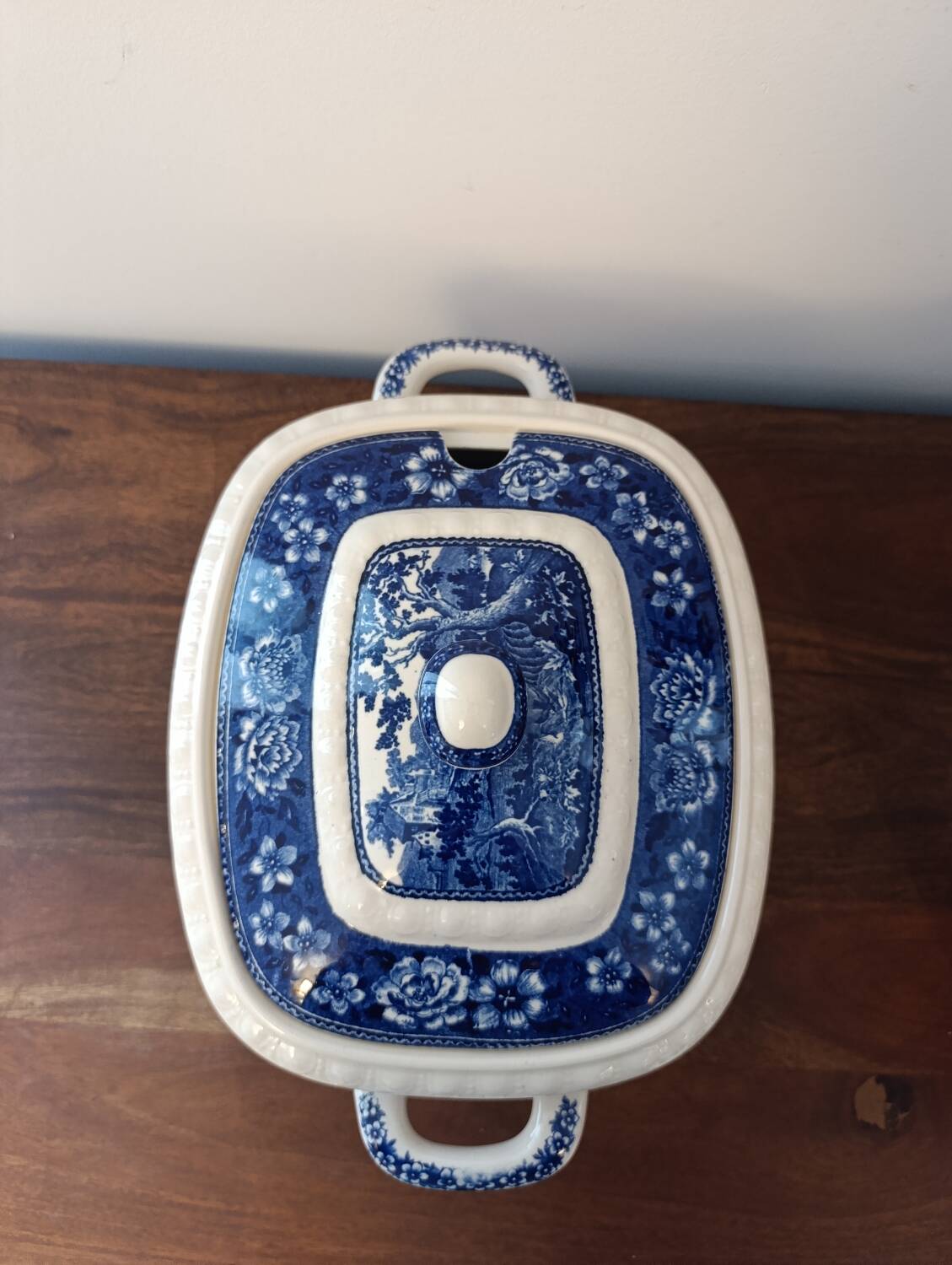 Villeroy & Boch "Rusticana" Soup Tureen - Blue