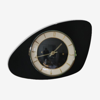 Black formica triangular clock