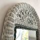 Miroir vintage en rotin tressé