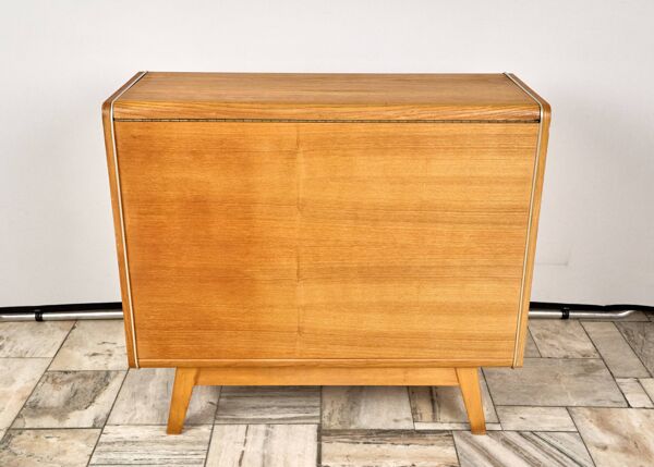 Cabinet de literie vintage Jitona années 1970 Tchécoslovaquie