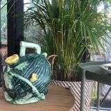 Barbotine jug