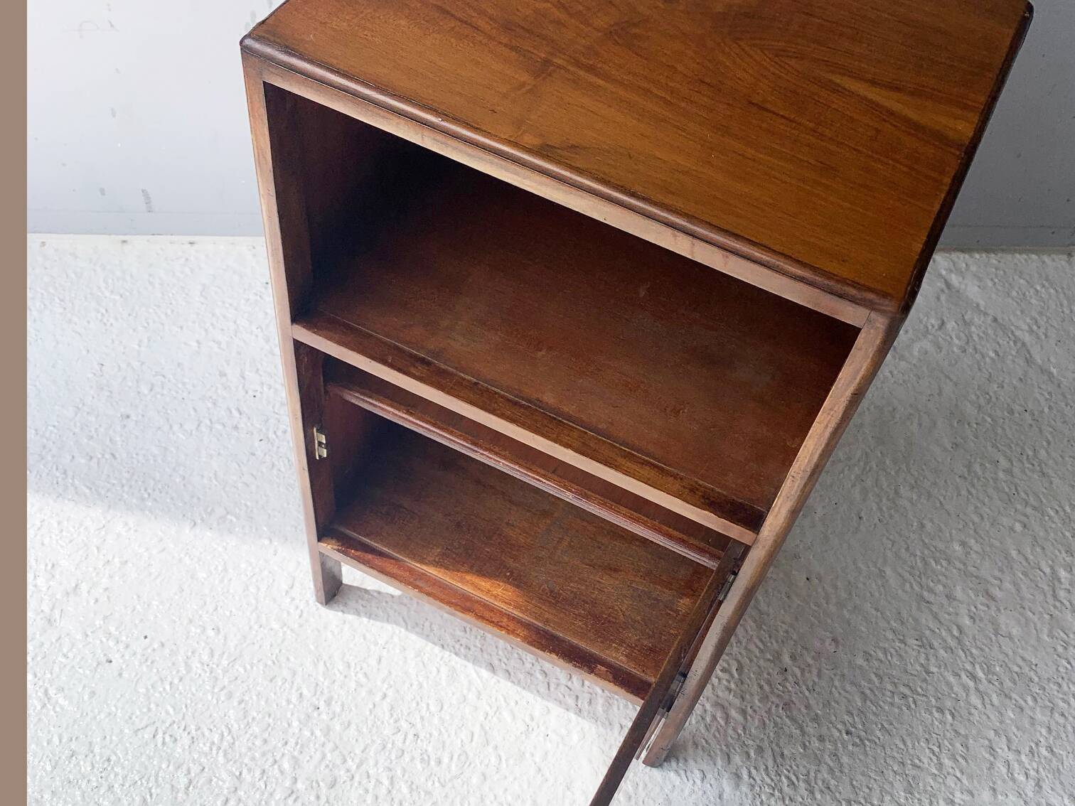 1930’s vintage maple bedside cabinet