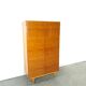 Fineer vintage kledingkast met legplanken
