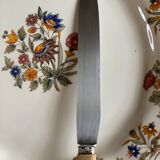 Set of 11 old table knives, horn handle, stainless blade and silver ferrule