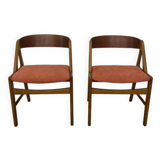 Set of 2 vintage chairs model 71 by Henning Kjaernulf