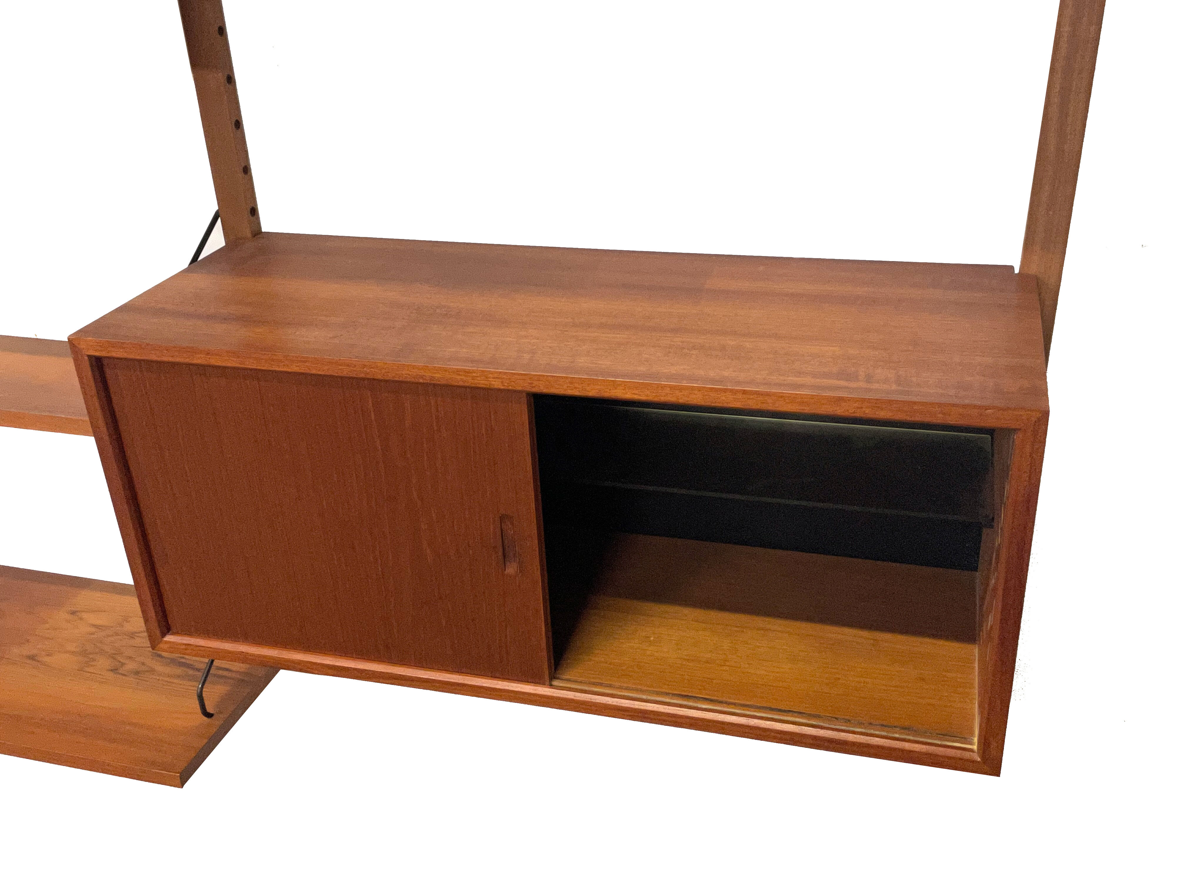 Vintage Poul Cadovius Royal System wall system wall