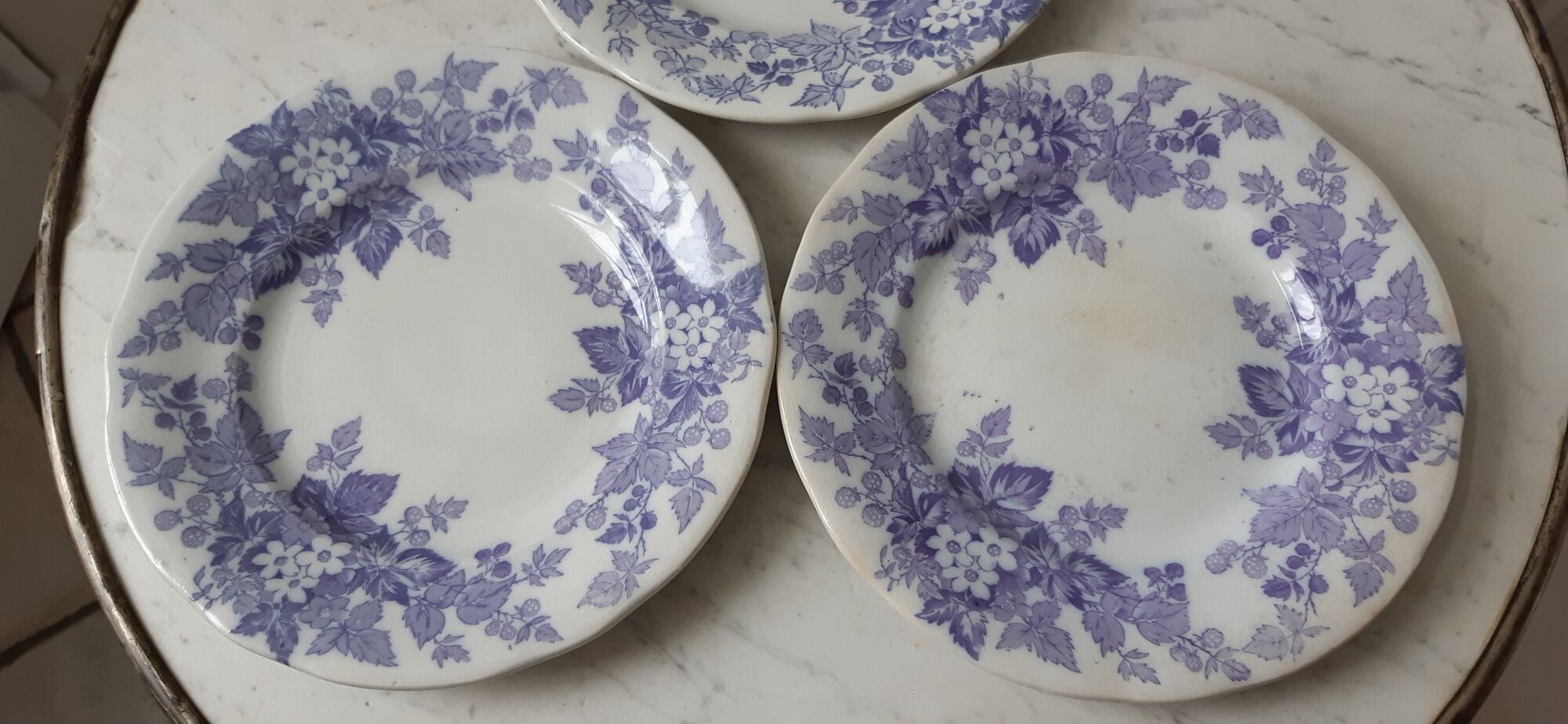 Set of 3 dessert plates Terre de Fer U&C Sarreguemines model "Rubia" late nineteenth