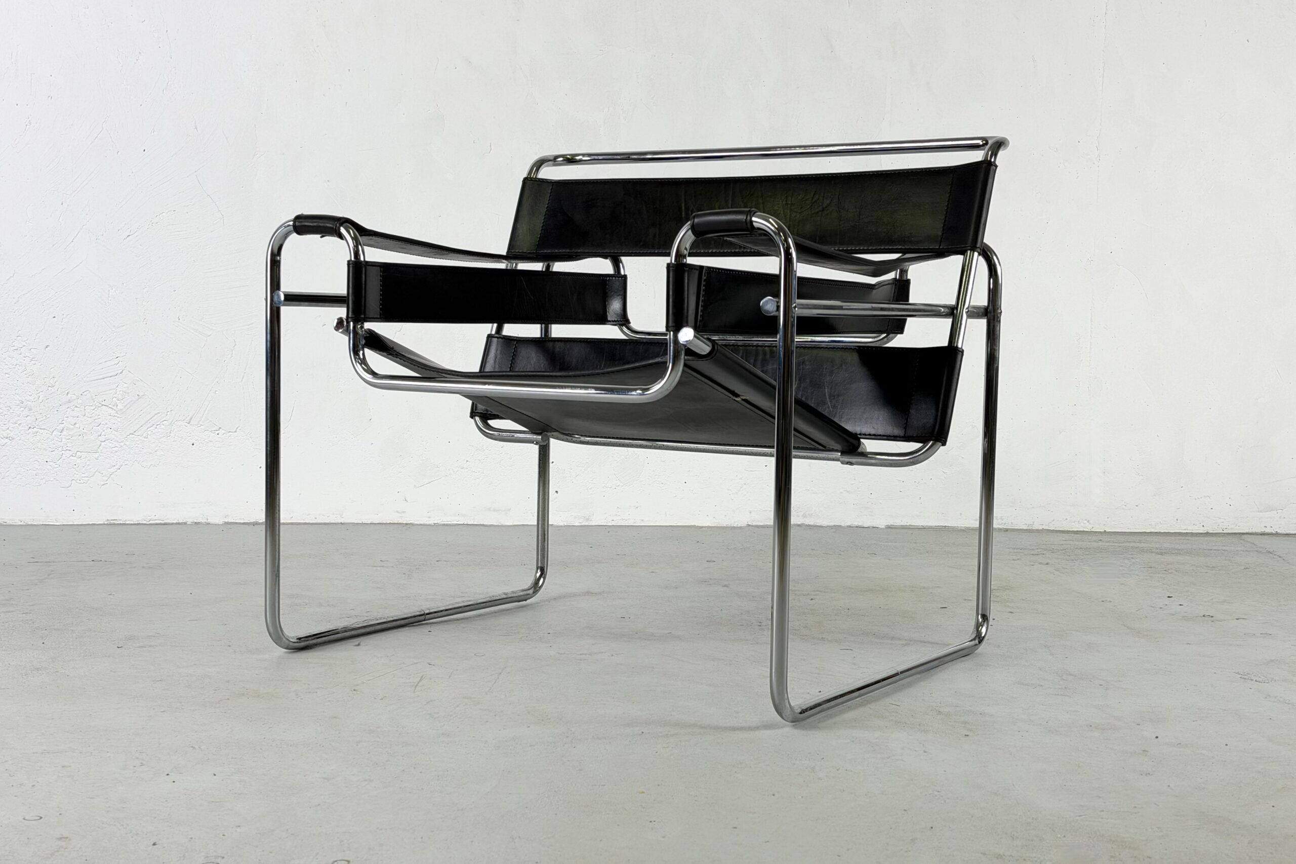Wassily chair by Marcel Breuer for Gavina – 1960s