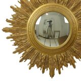 Miroir soleil Sunburst XL en résine dorée