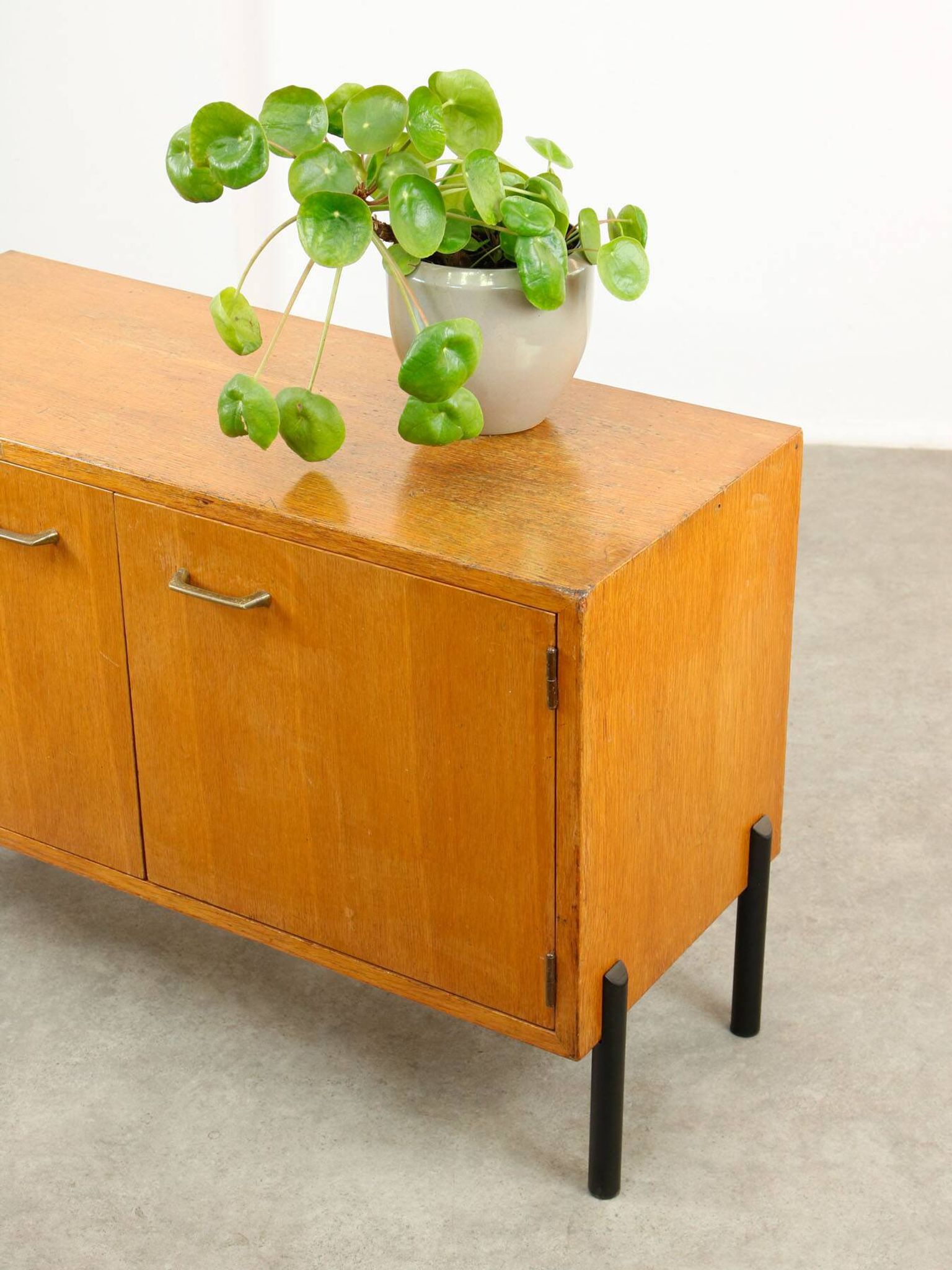 Buffet scandinave moderne du milieu du siècle, années 1960