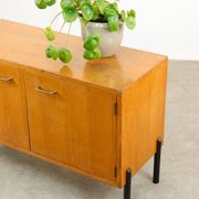 Buffet scandinave moderne du milieu du siècle, années 1960